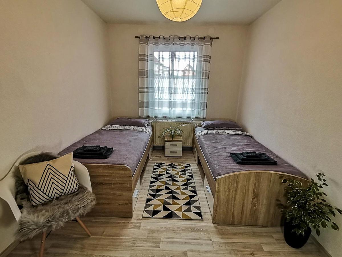Ferienwohnung Am Lerchenberg Dankmarshausen Exterior foto