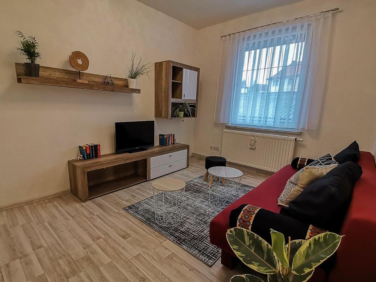 Ferienwohnung Am Lerchenberg Dankmarshausen Exterior foto
